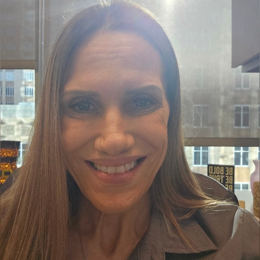 Meet your Posher, Kendra